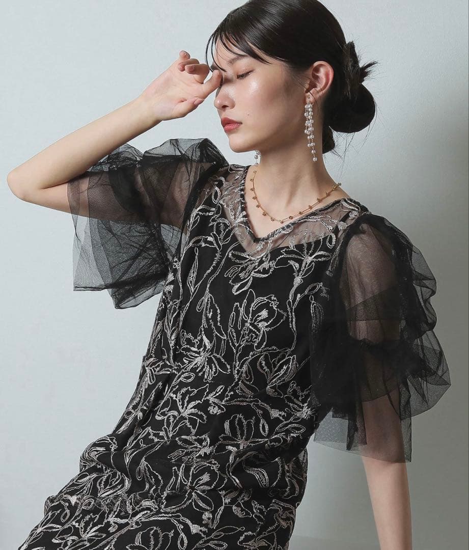 刺繍レース チュールスリーブ コクーン オケージョンドレス　Kanaドレス