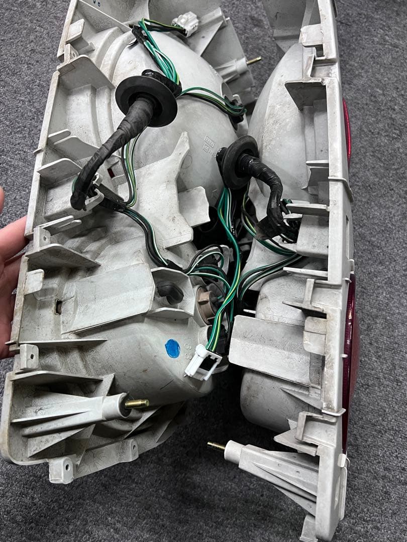 R*B様 純正！BNR34！GT-R！テールランプ！左右セット！ICHIKOH