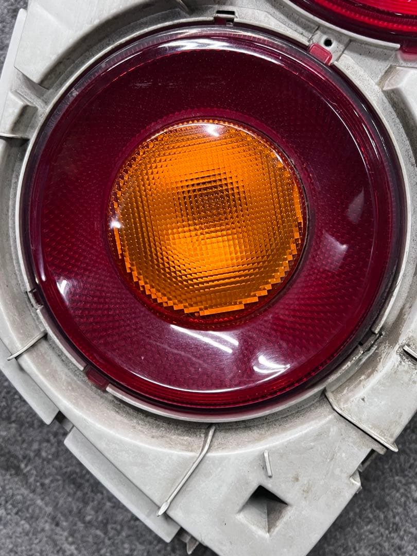 R*B様 純正！BNR34！GT-R！テールランプ！左右セット！ICHIKOH