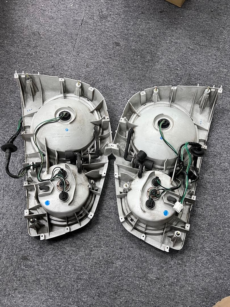 R*B様 純正！BNR34！GT-R！テールランプ！左右セット！ICHIKOH