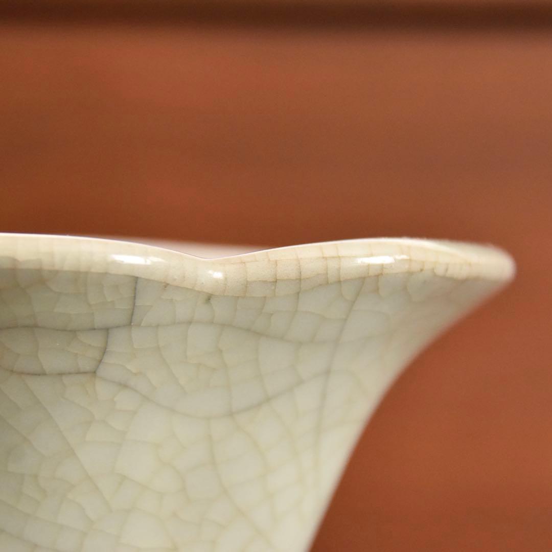 南宋　青磁　尊瓶　中国陶磁器