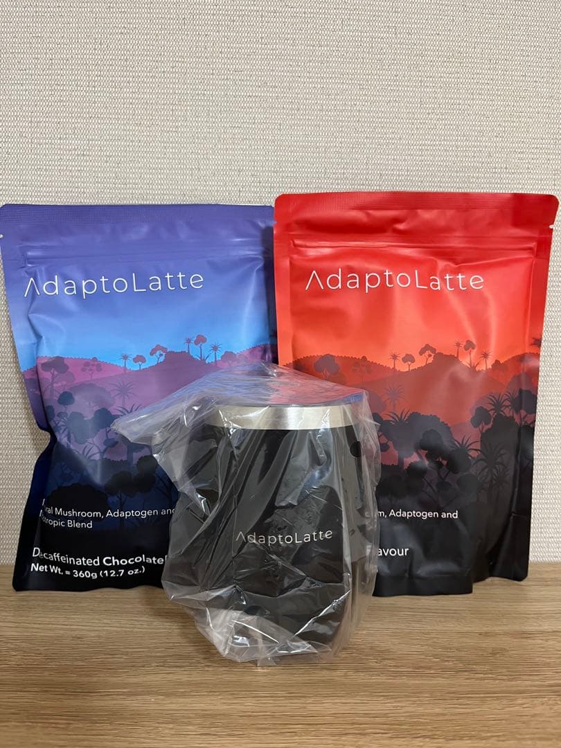 アダプトラテ、アダプトラテデカフェ、公式マグカップの３点セット