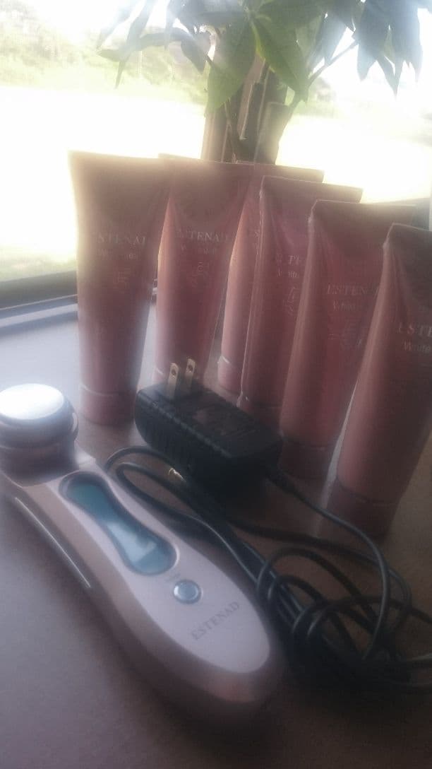 エステナードソニックローズ美顔器