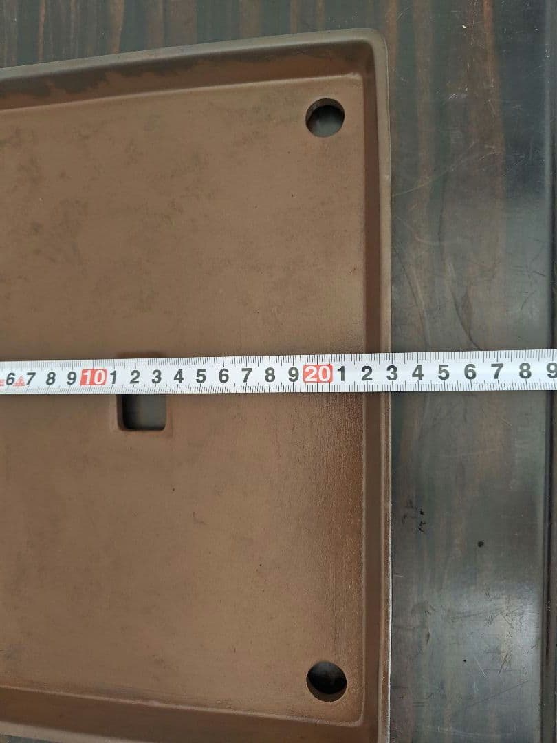 ブラウン長方形陶器製中型盆栽鉢　約31cm x 23cm×3cm 落款あり