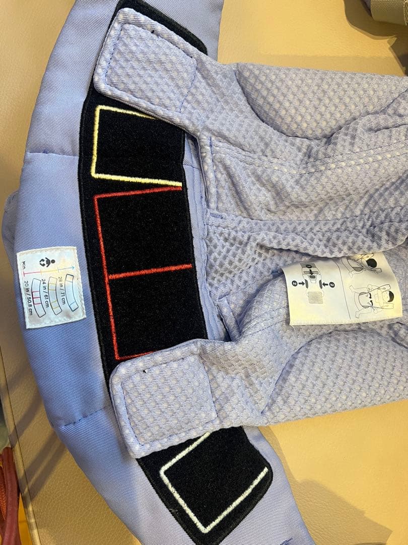 エルゴベビー オムニブリーズ抱っこ紐 UNIQLOケープ