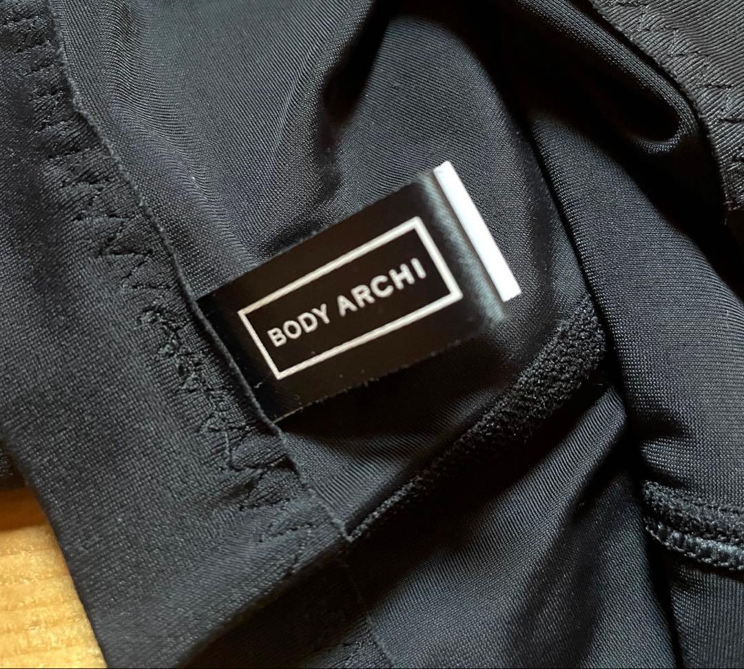 【美品】ボディアーキ ナイトスパッツ 着圧スパッツ M