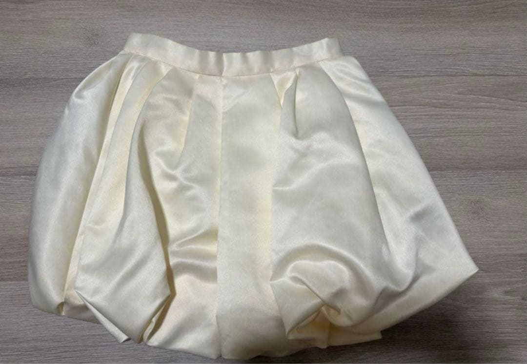 THE TOE バルーンスカート