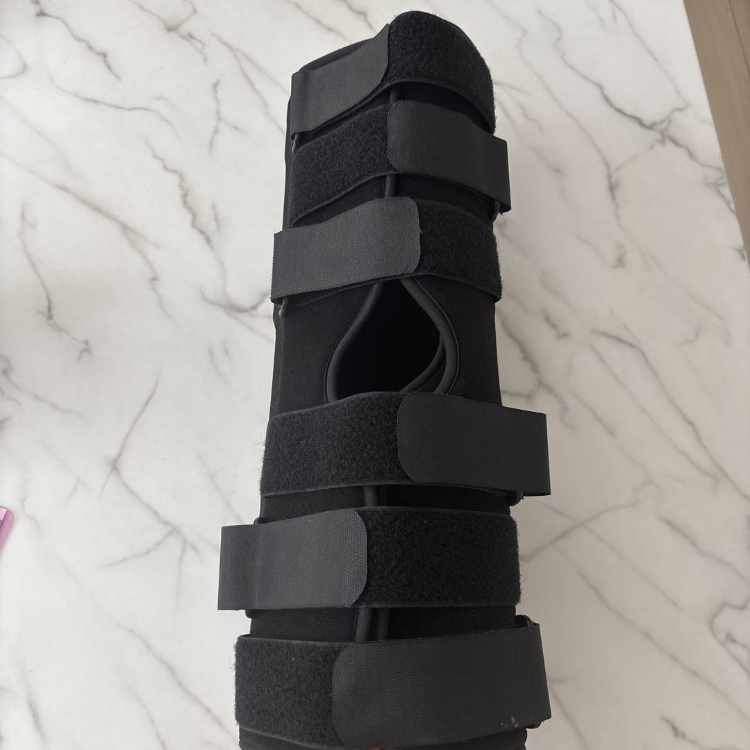 膝補装具　足用サポーター レッグスプリント ブラック