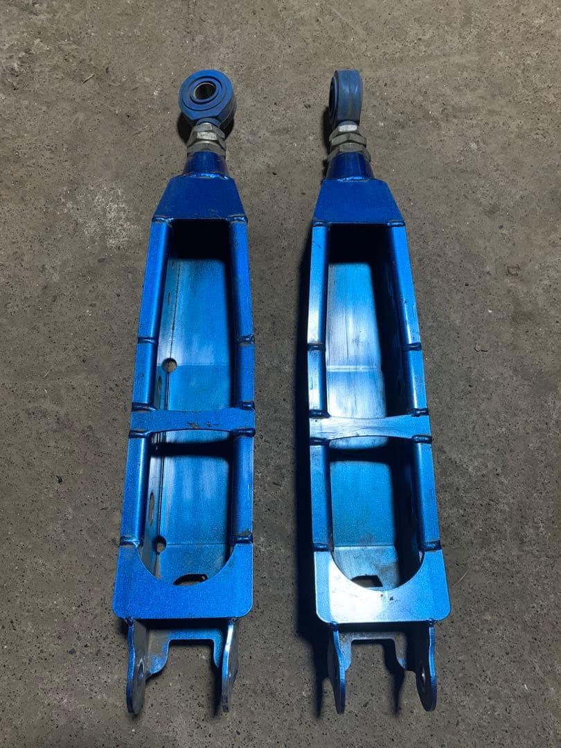 まる　クスコ　ラテラルリンク　フロントリアセット