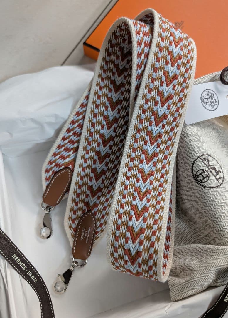 HERMES エルメス　バンドリエール　サングル　ストラップ　人気色　美品
