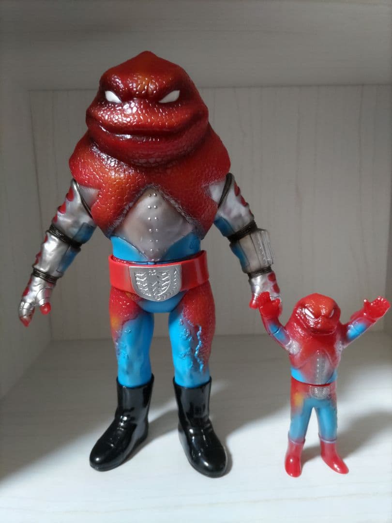 ☆*♧様 東映レトロソフビコレクション　ミサイルヤモリ