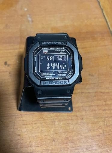 送込美品 CASIO G-SHOCK タフソーラー GW-M5610U ブラック