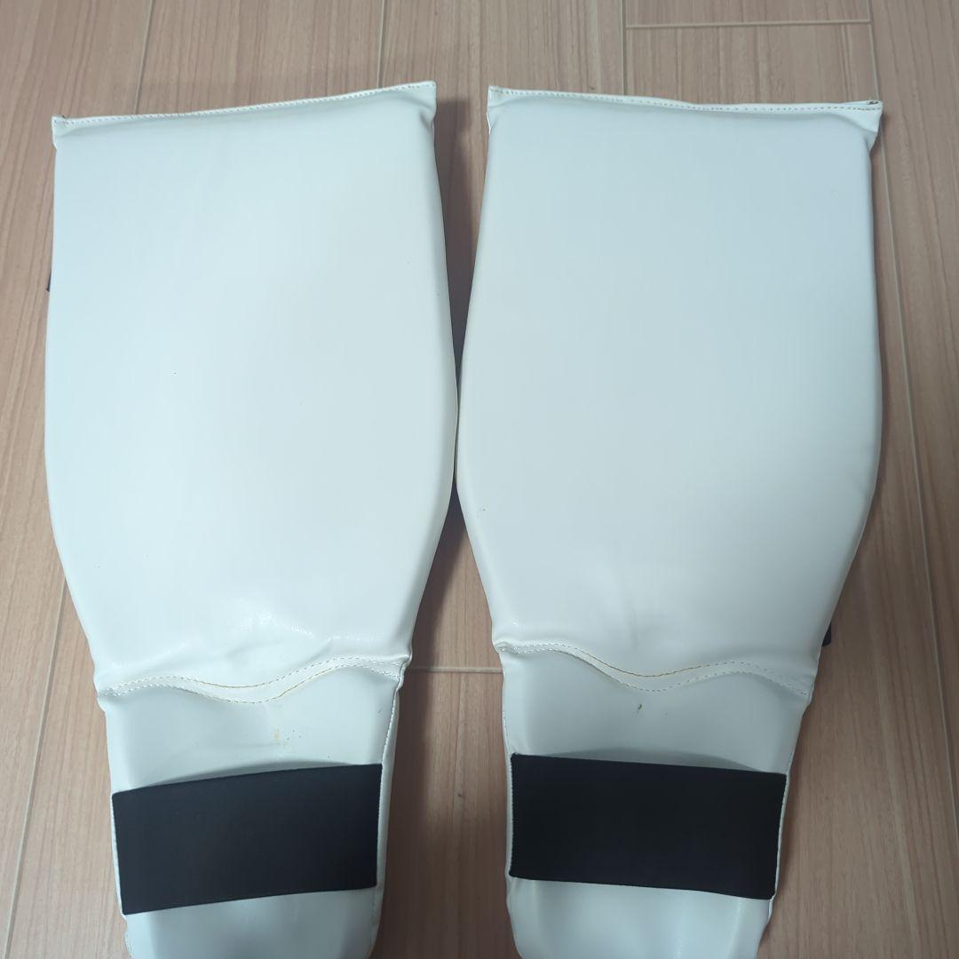 TWINS ボクシンググローブ ホワイト/ブラック