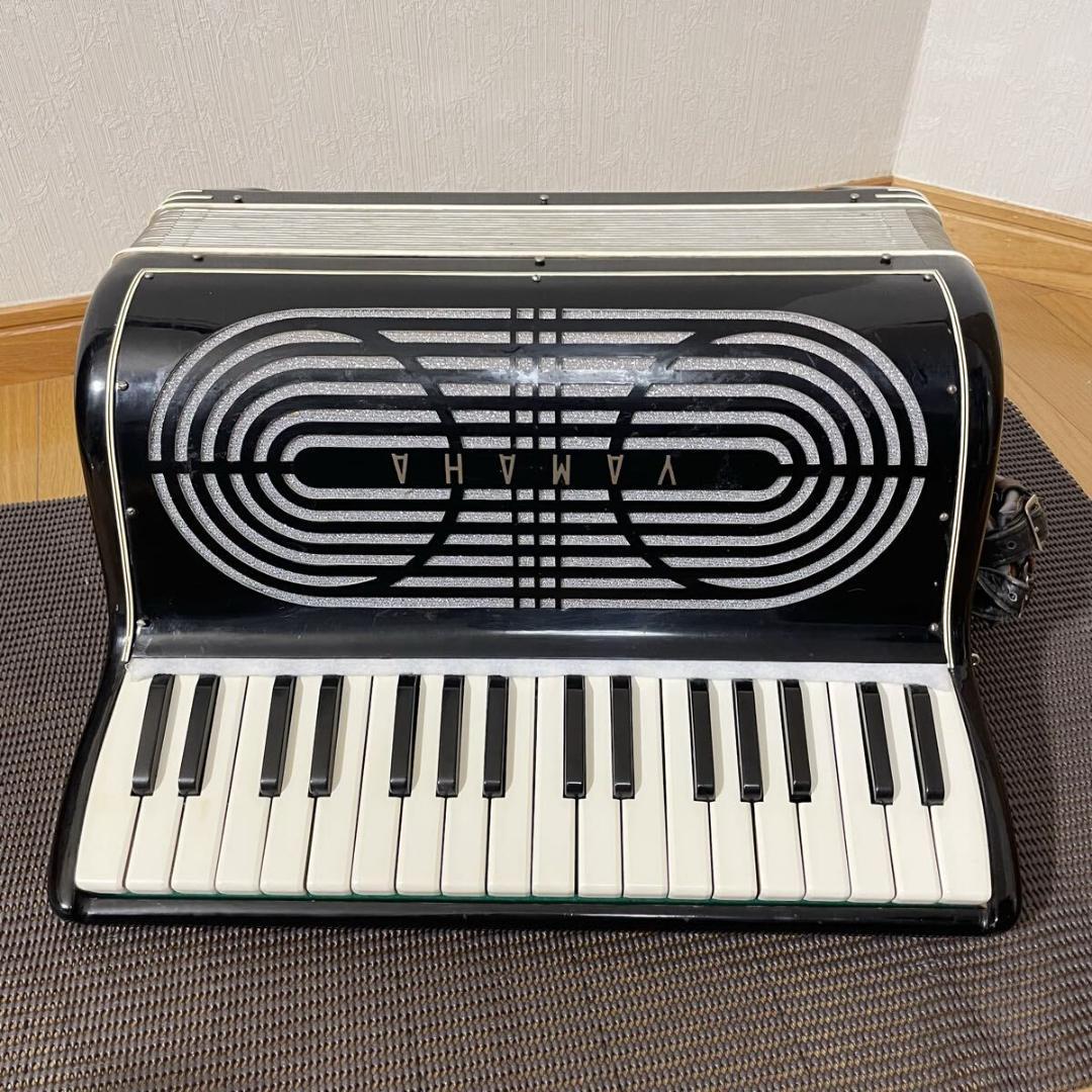YAMAHA アコーディオン ヤマハ 32鍵盤 レトロ 希少