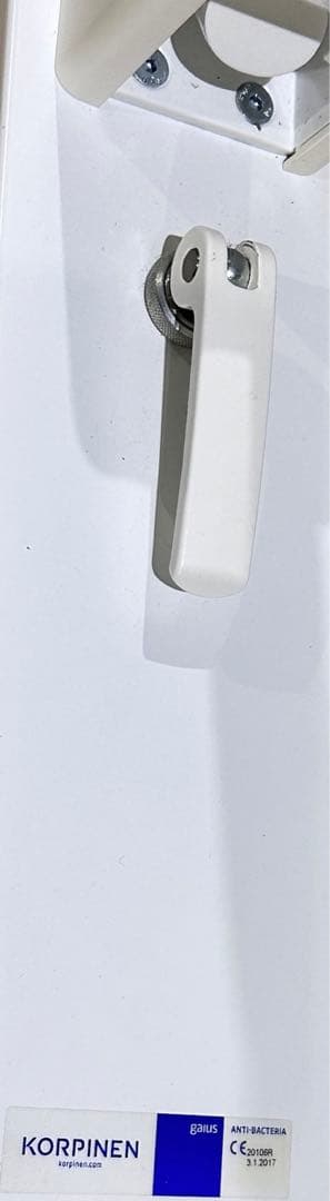 【展示品】フィンランド製 ユニバーサルデザイン 手摺　指で跳ね上げられるタイプ