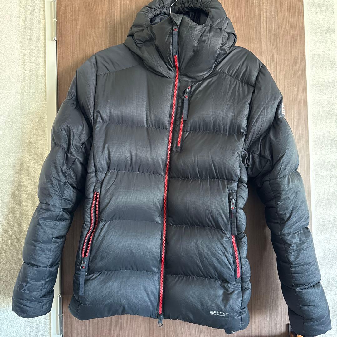 PYRENEX (ピレネックス) ハドソン XP ダウン