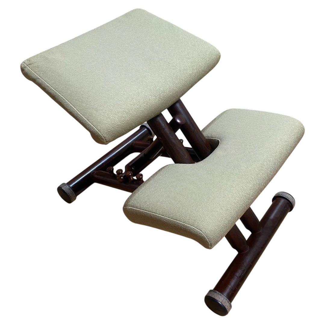 STOKKE VARIER MULTI バランスチェア ブラウン カーキ