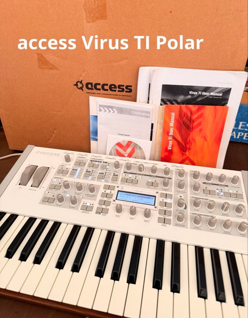 access Virus TI Polar　元箱あり　美品