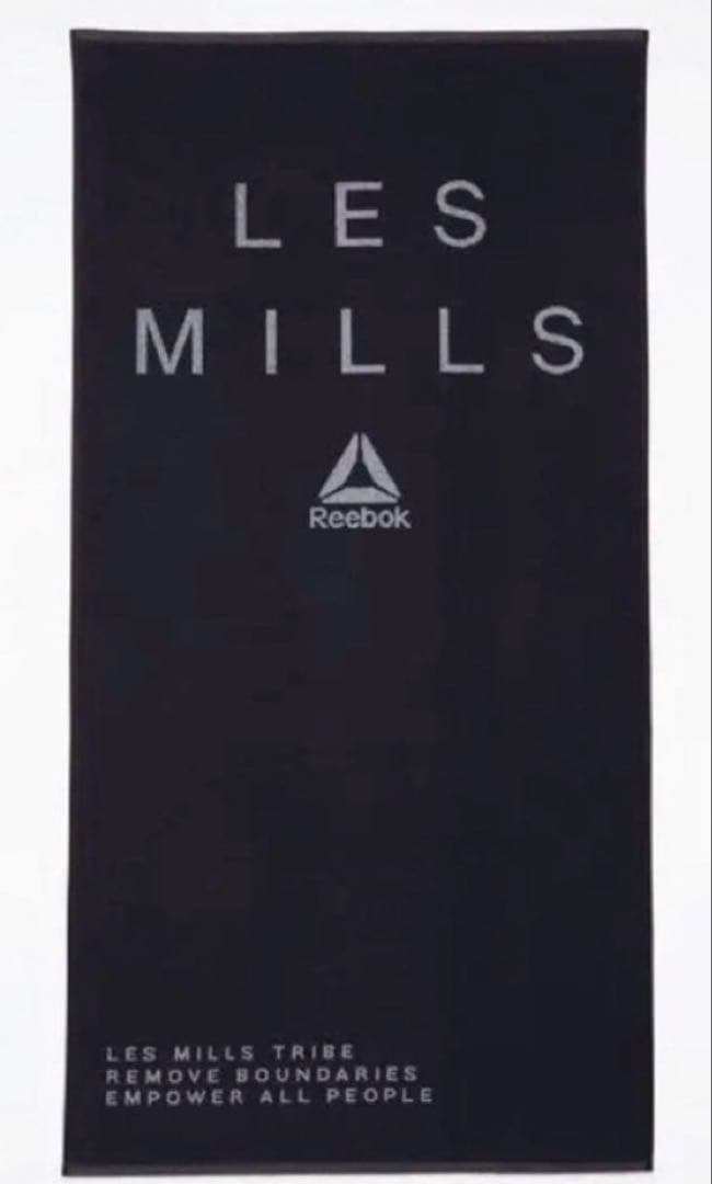 Menmen 　LES MILLS スポーツブラとタオルセット