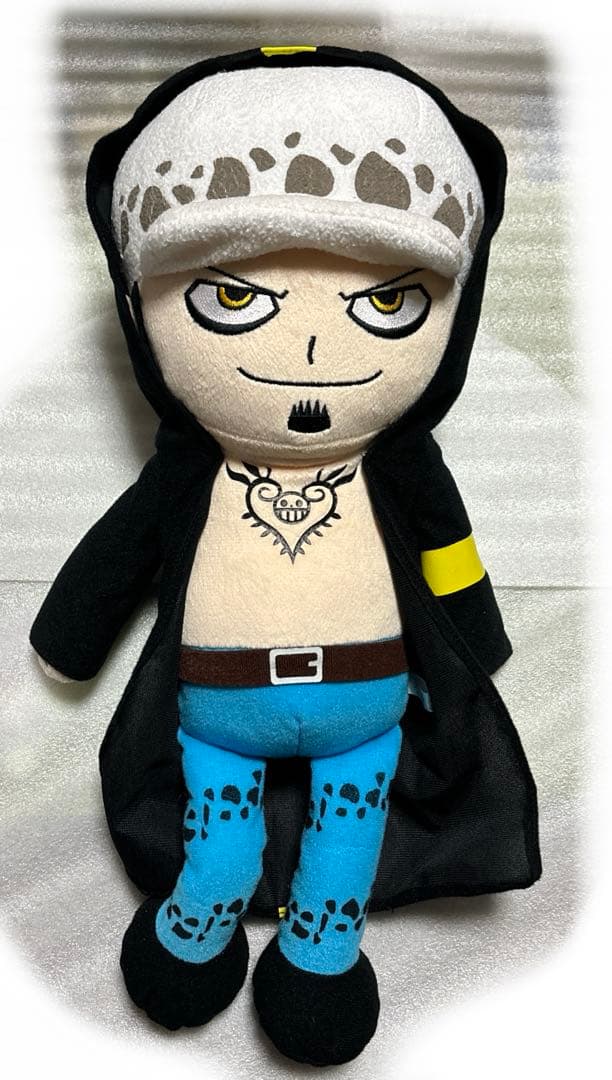 トラファルガー・ロー　ぬいぐるみ