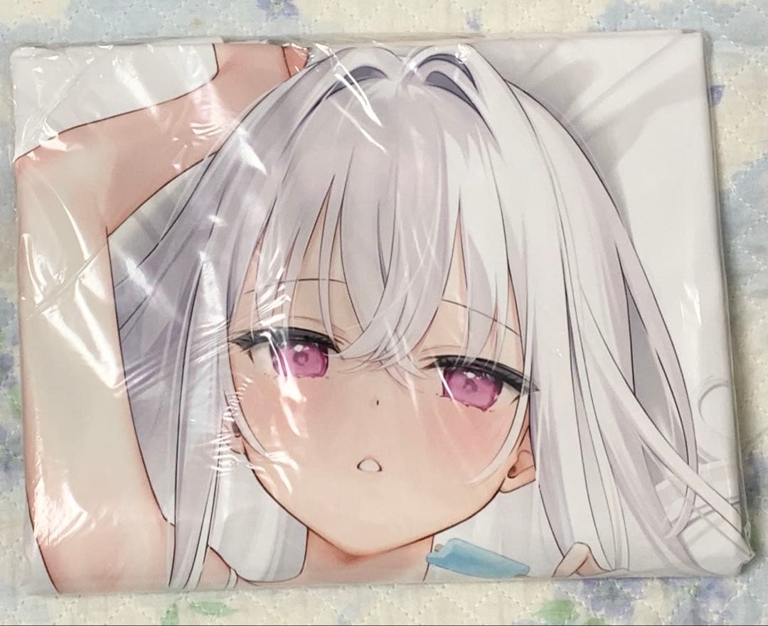 シロ 白水着 抱き枕カバー mignon