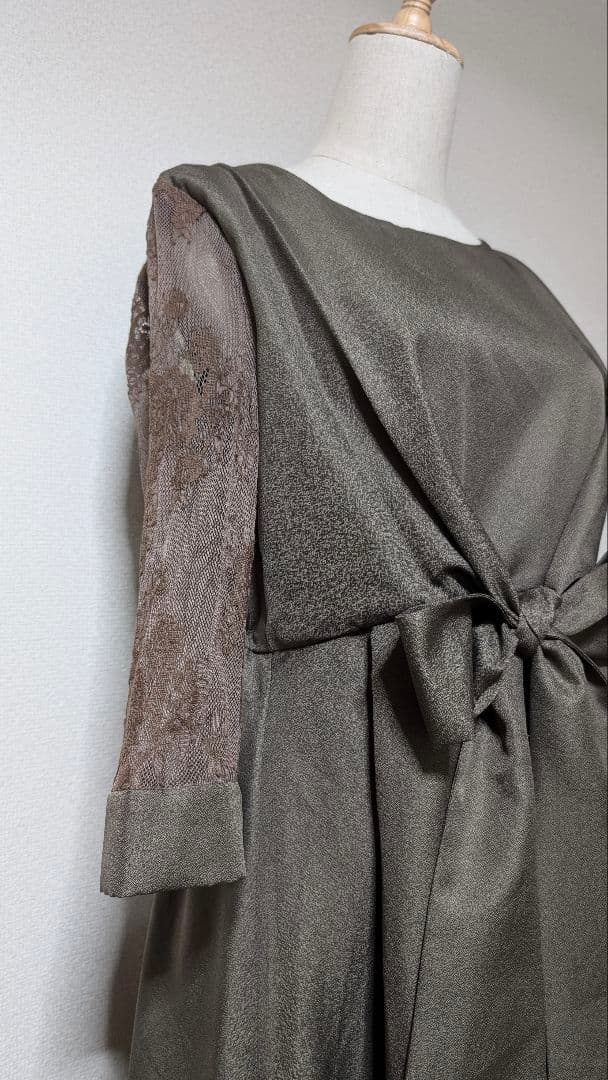 【極美品】pour vous　バックプリーツ＆レース ロングワンピース