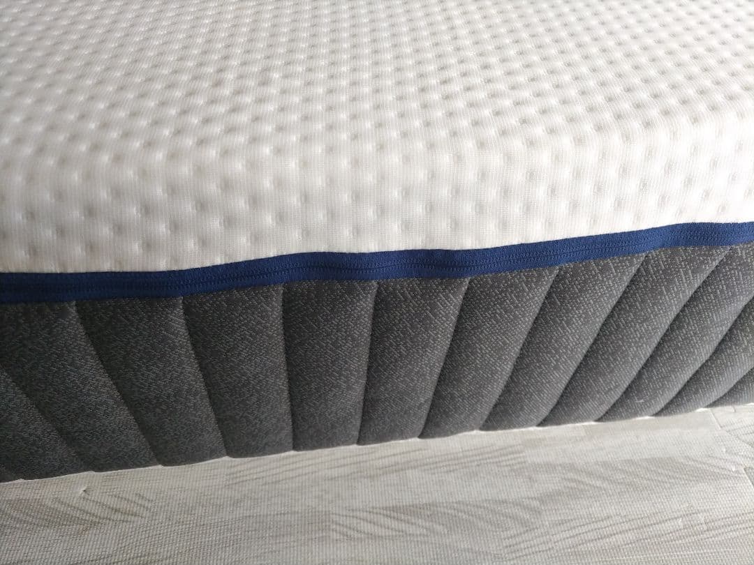 春の感謝セール！エマ・スリープ エマ・ハイブリッド V2 プラス クイーン