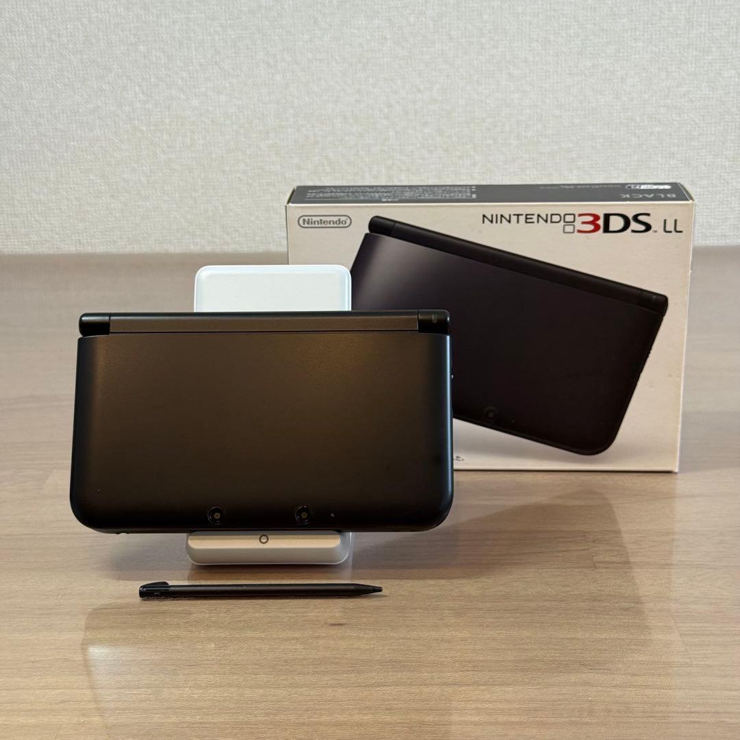 6-213 ニンテンドー3DS LL ブラック 箱付き