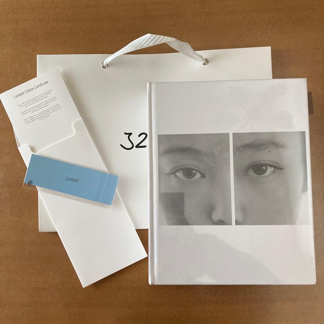 JENNIE J2NNI5 ジェニ 写真集 フォトブック しおり付き