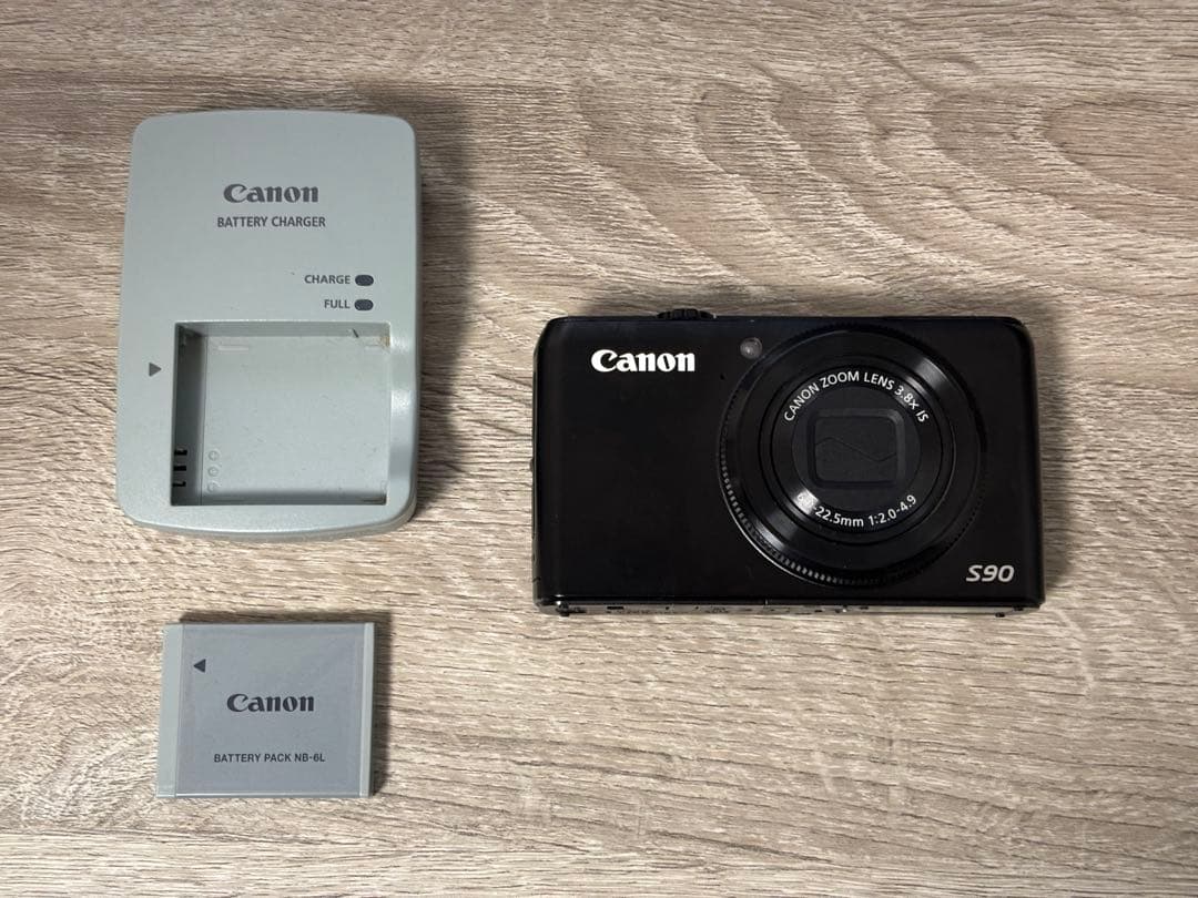 デジタルカメラ powershot s90