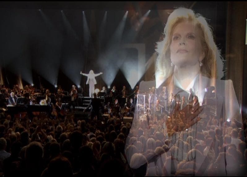 シルヴィ・バルタン50周年記念コンサートDVD-7P『Live A La Sal