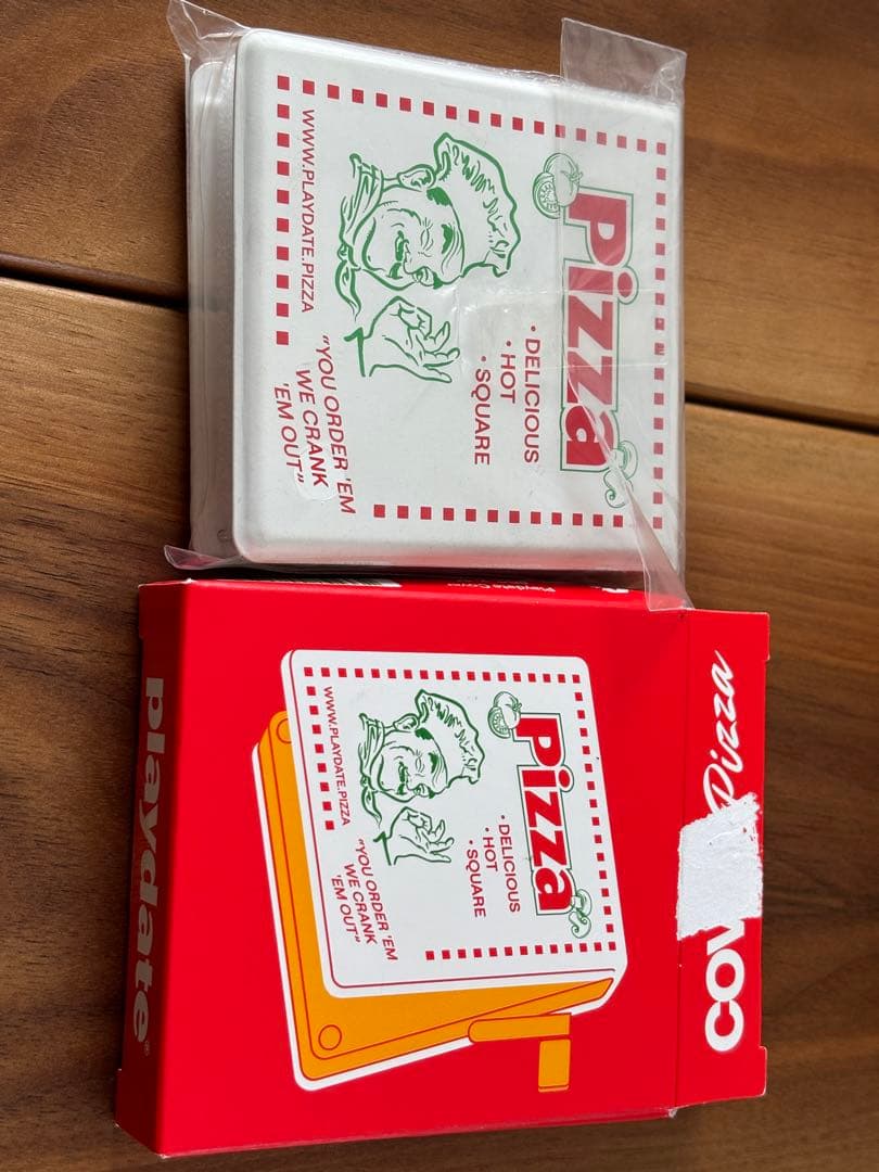 Playdate 本体 （液晶保護シール付き）+ 限定専用カバー（Pizza）