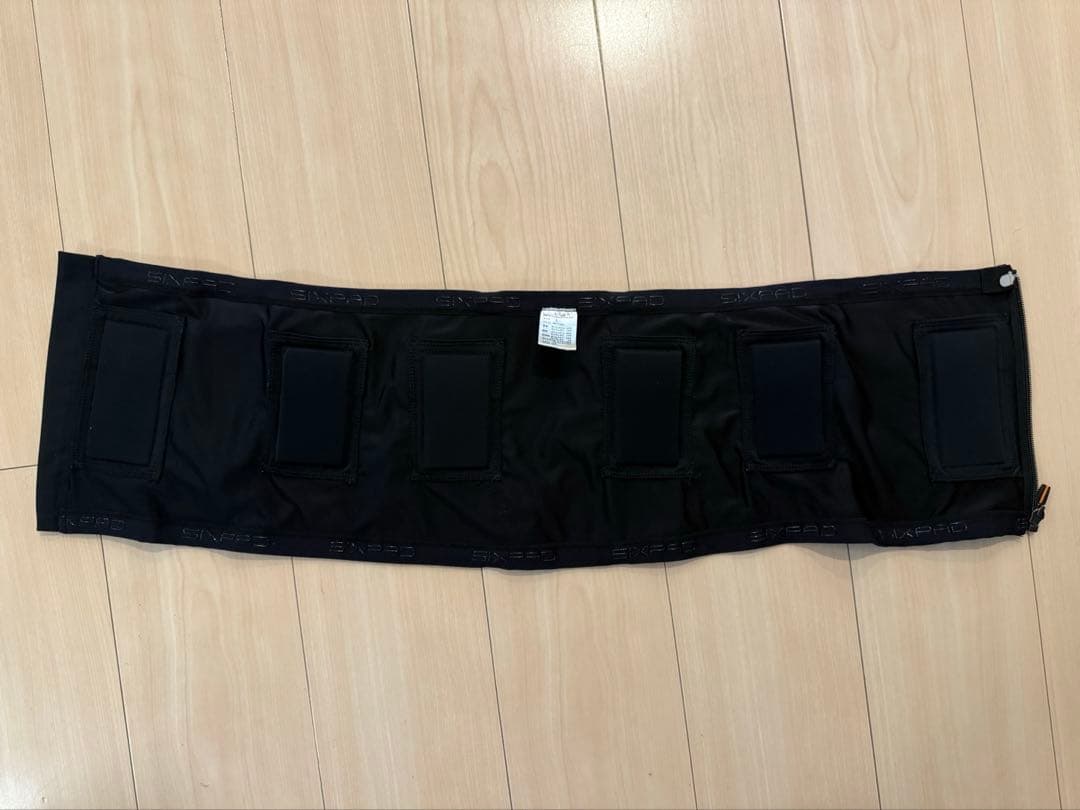※ジャンク扱い　シックスパッド コアベルト Core Belt Lサイズ