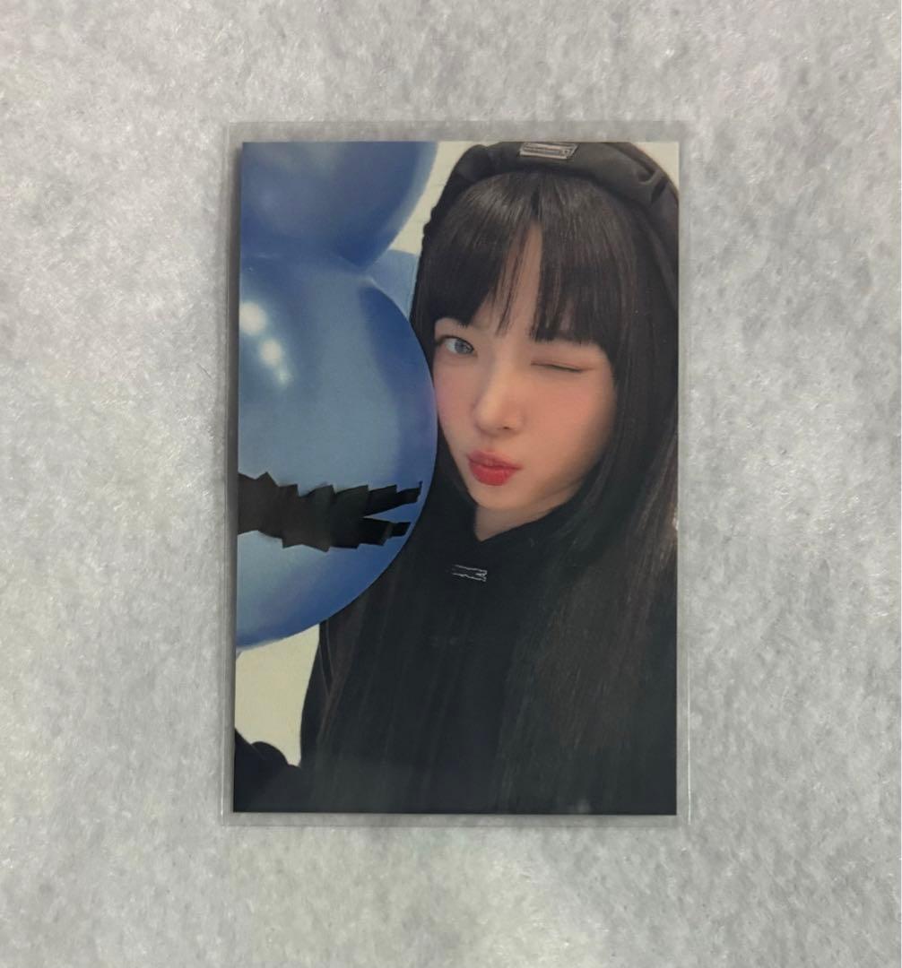 LE SSERAFIM  サノク トレカ  ウンチェ