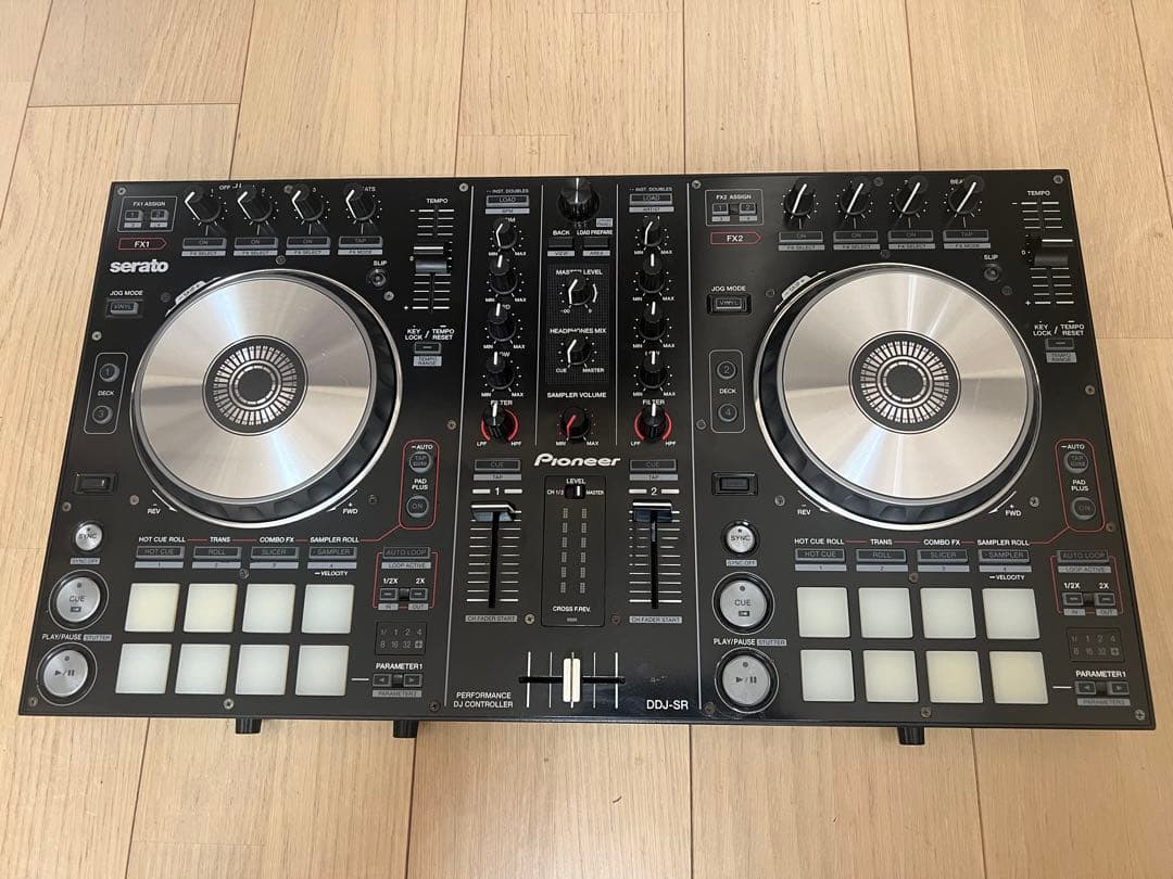 Pioneer DDJ-SR DJコントローラー