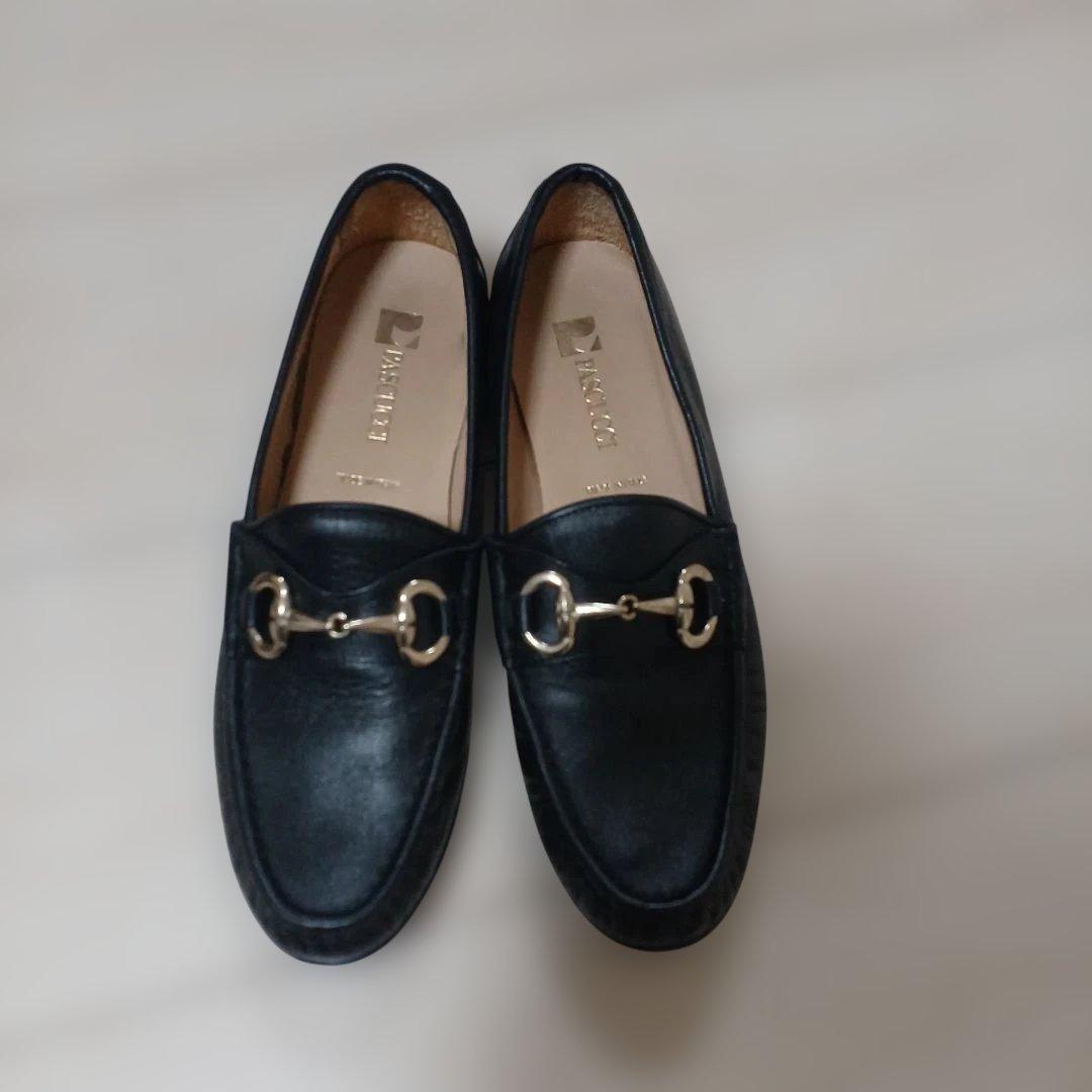 PASUCCI　パスクッチ　ピットローファー