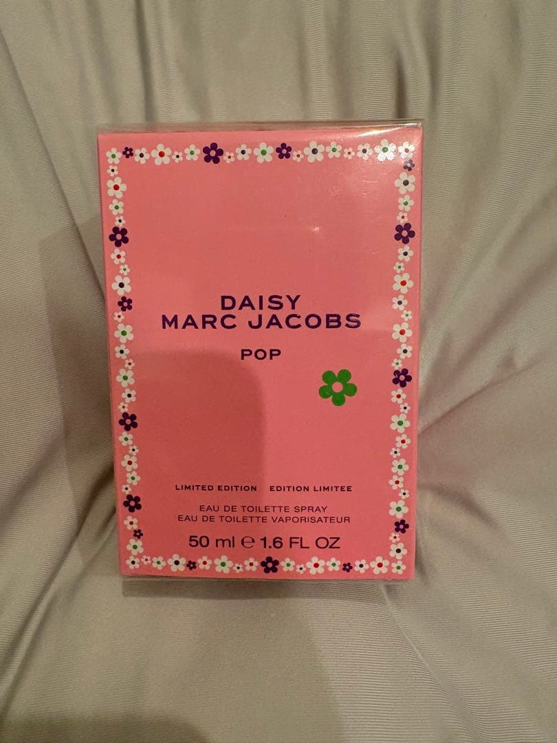 ♦︎ Marc Jacobs Daisy Pop オードトワレ 50ml 新品