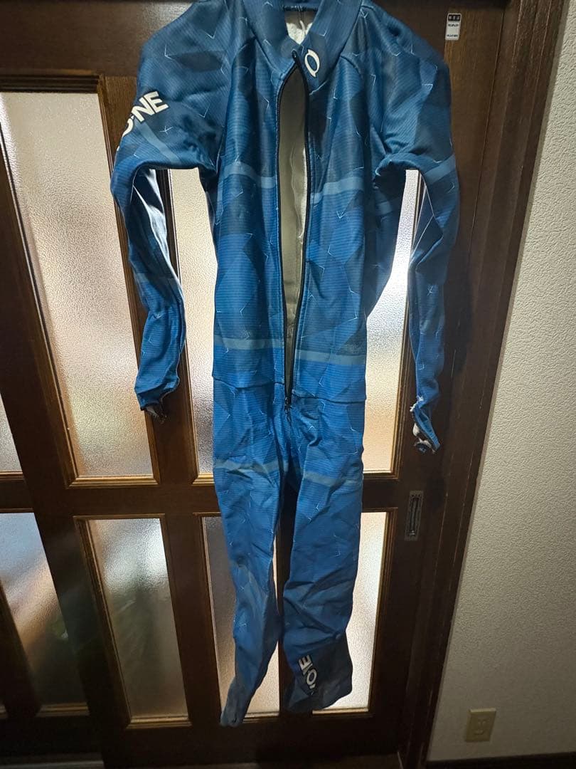 オンヨネ　ワンピース　Mサイズ