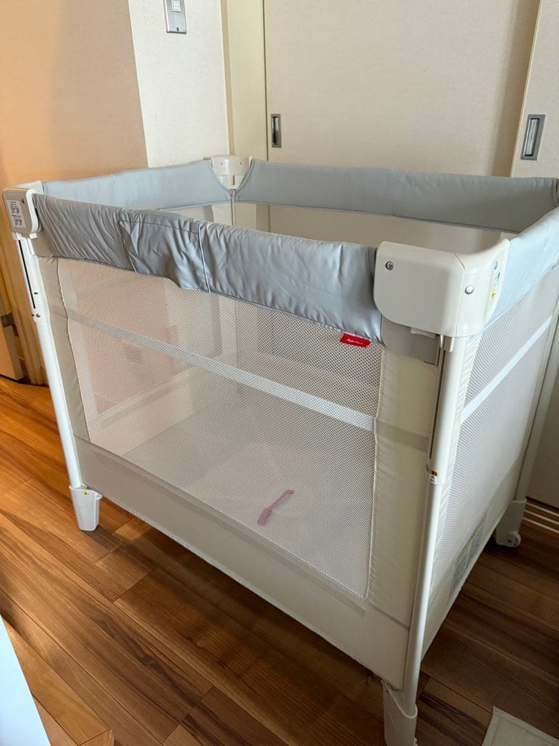 ココネルエアーab ホワイトグレー