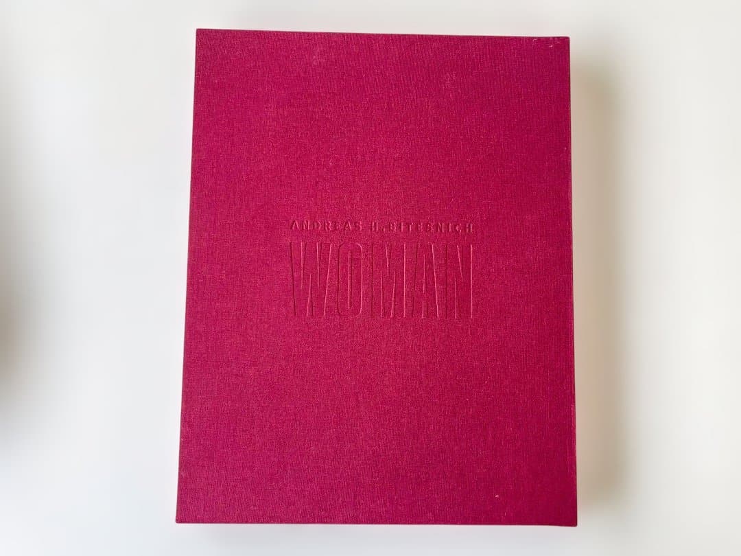 ANDREAS H. BITESNICH　WOMAN