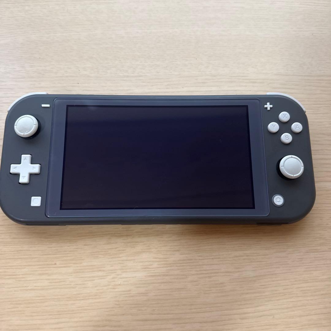 Nintendo switchライト 本体