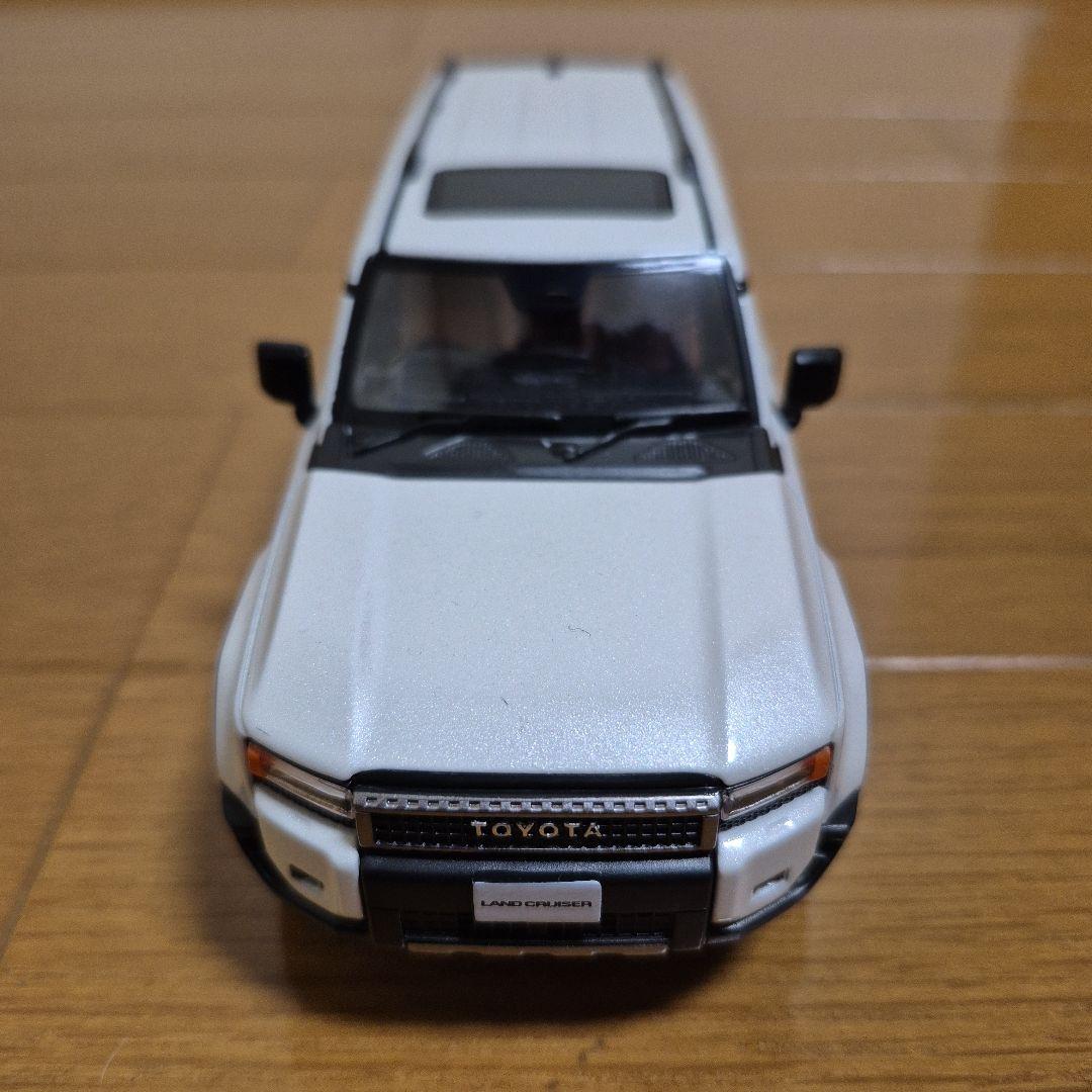 ランドクルーザー２５０　1/30色見本ミニカー【店頭展示用】