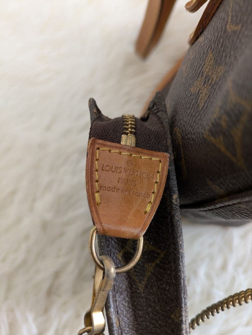 ヴィトン　プチバケット　モノグラム　バケツ　バッグ