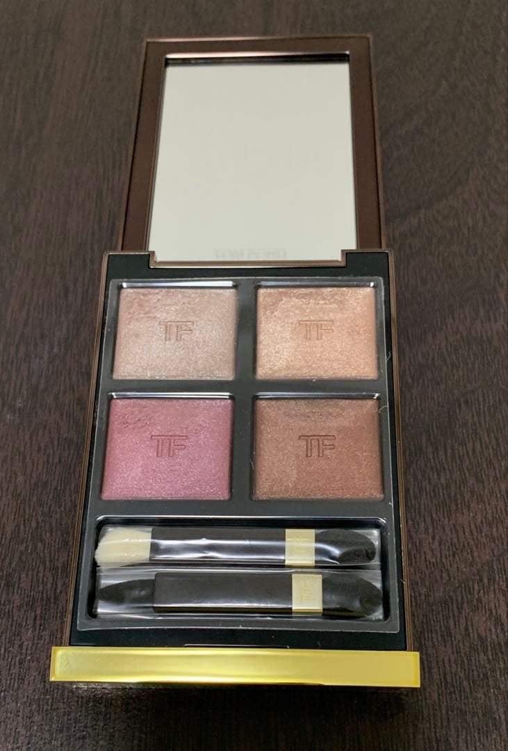 TOM FORD アイカラークォード 42A