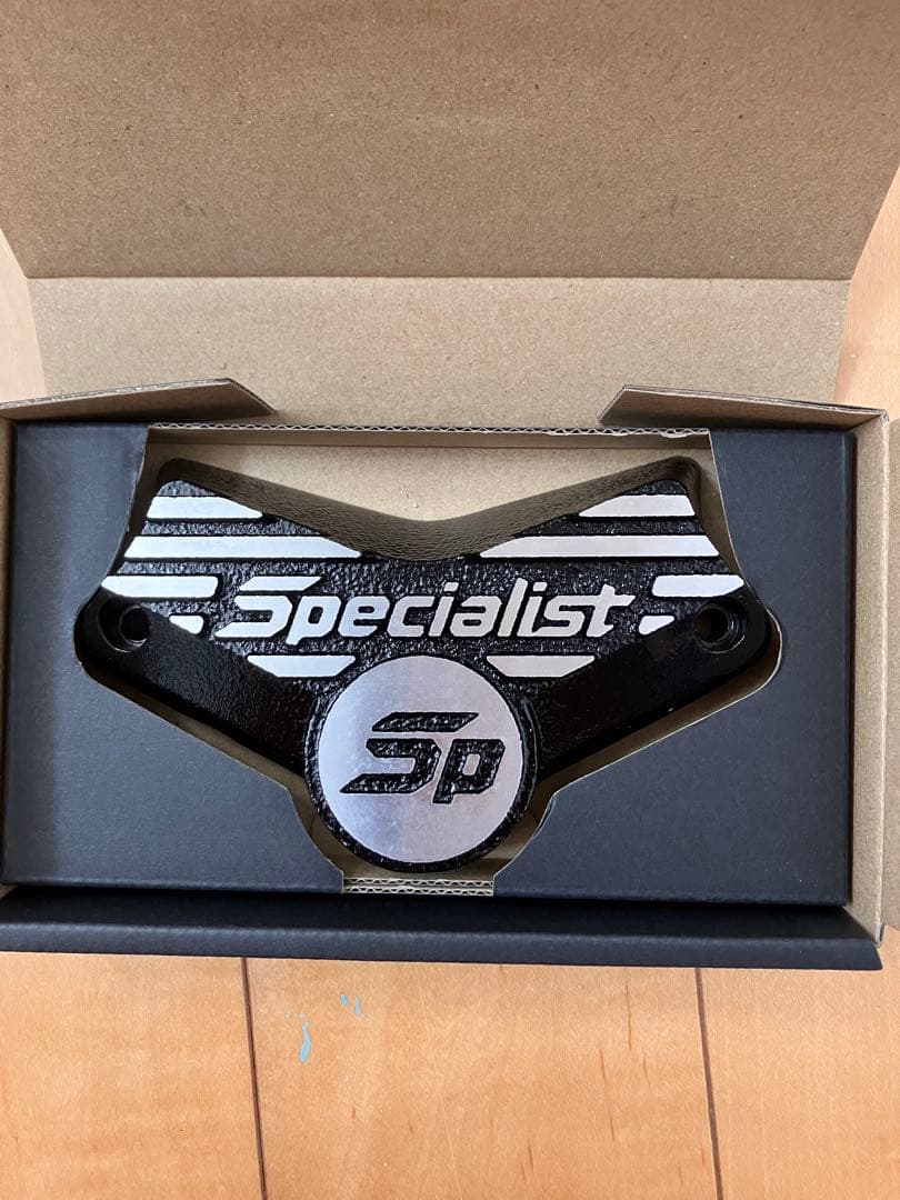 cbx400f スペシャリスト　ヒューズカバー