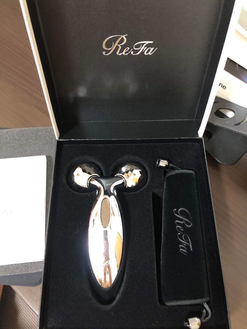 プラチナ電子ローラー　リファカラット / 約190g