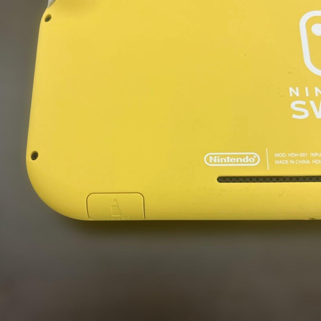 美品 ニンテンドースイッチ ライト Switch