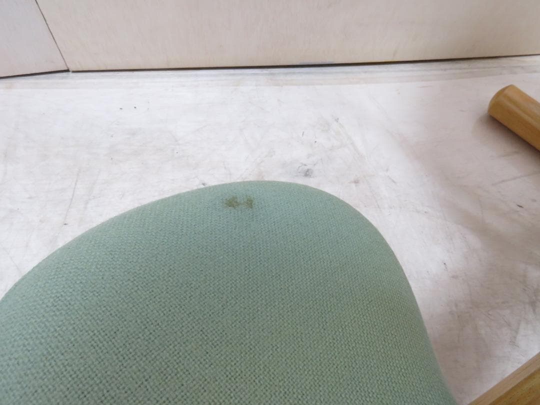 Rybo リボ社 バランスチェア イージー ライトグリーン 専用カバー付き