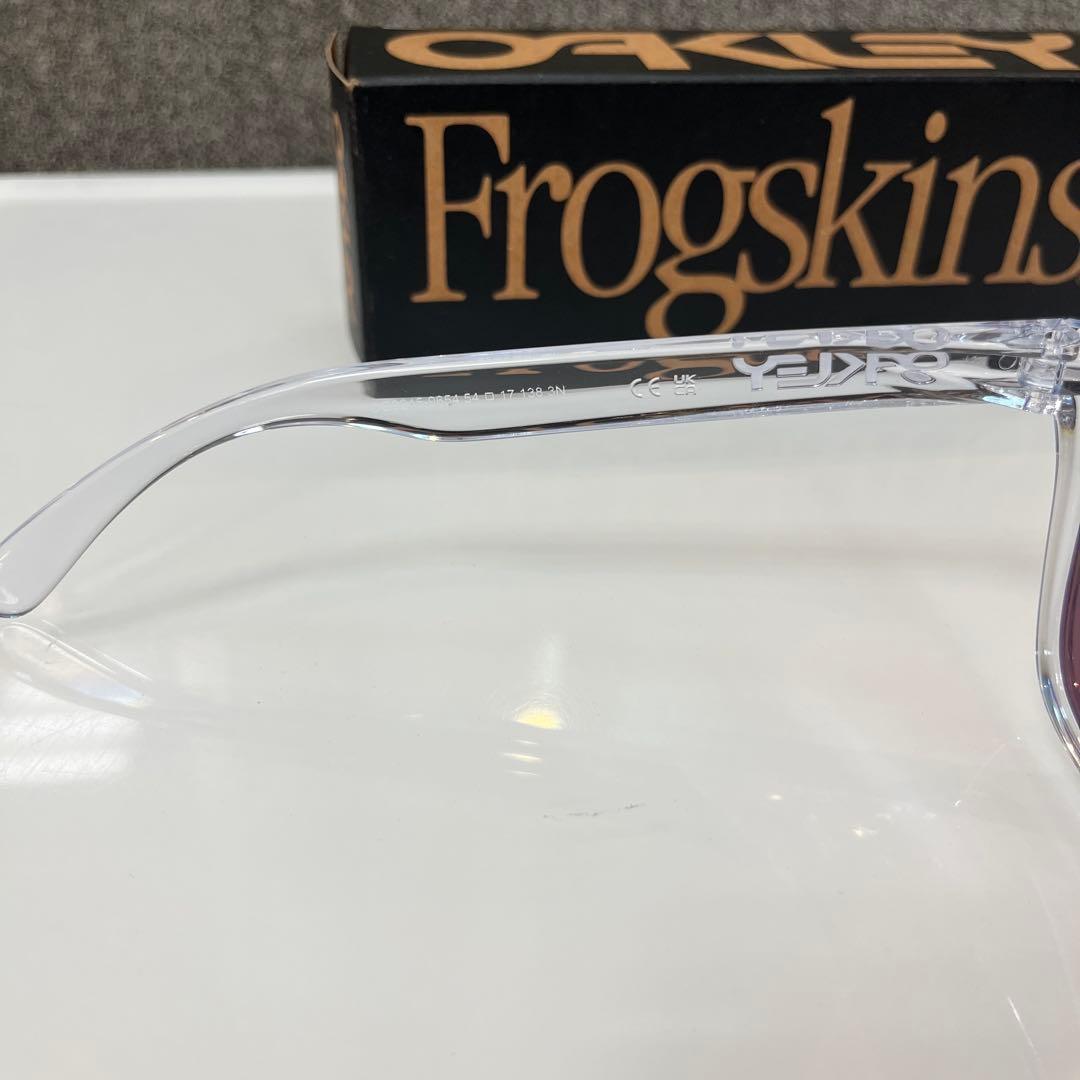 OAKLEYフロッグスキン9245 96 CLEAR /PRIZM VIOLET