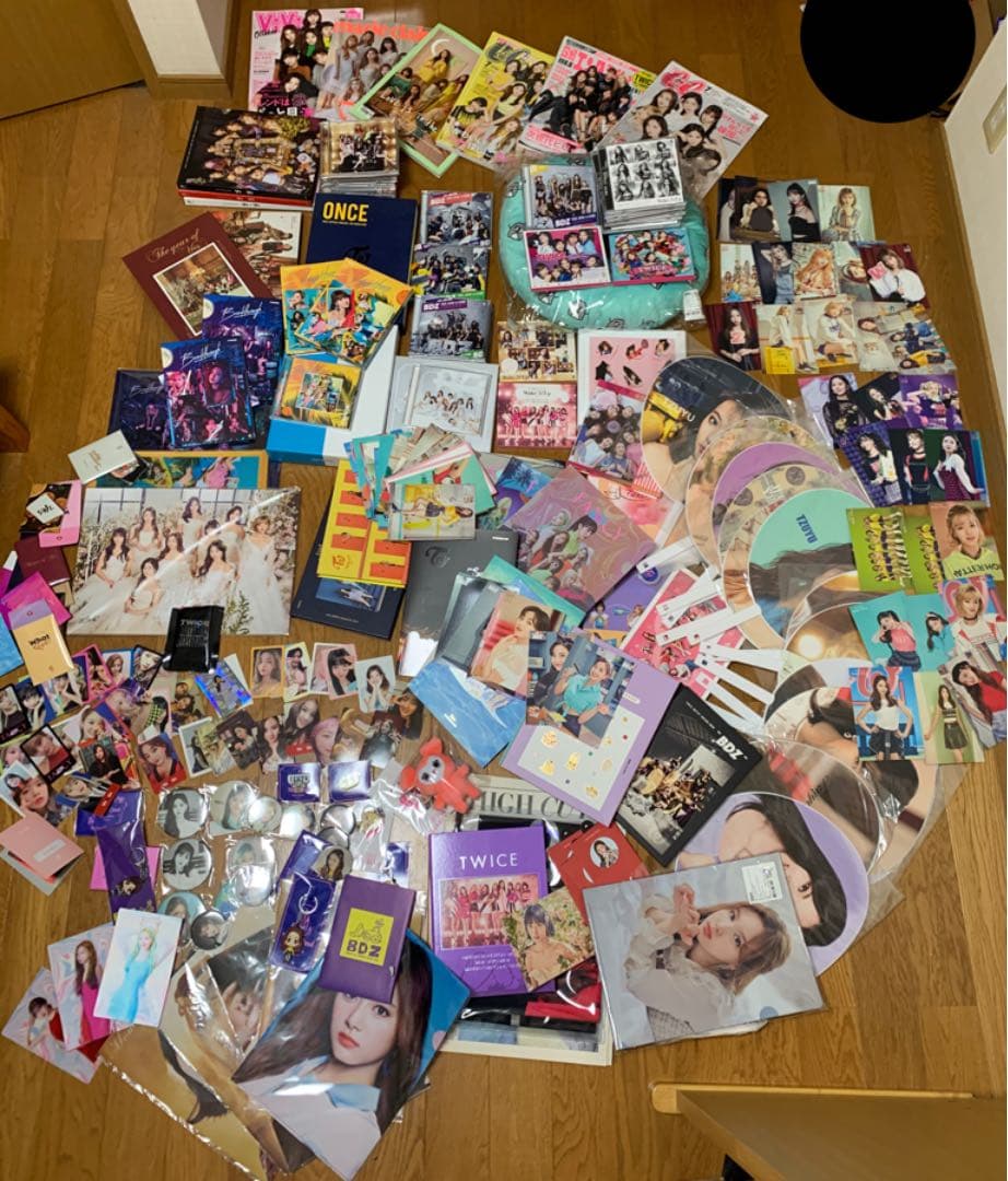 TWICE グッズ　まとめ売り
